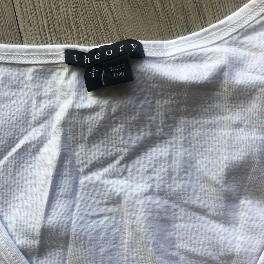 Gradient Tank Top - Picture 2 of 3